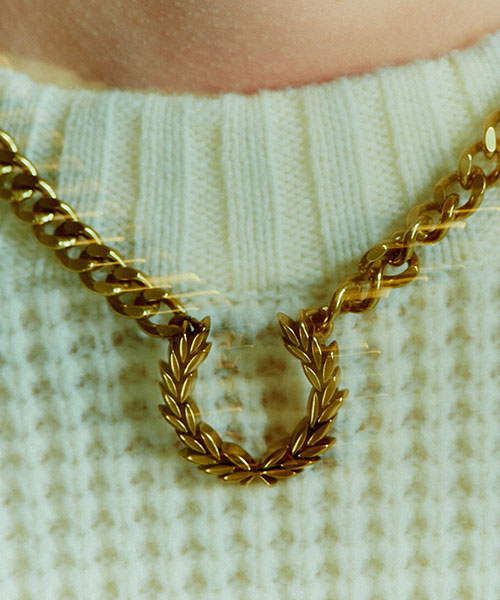 Chunky Laurel Wreath Necklace｜FRED PERRY フレッドペリー